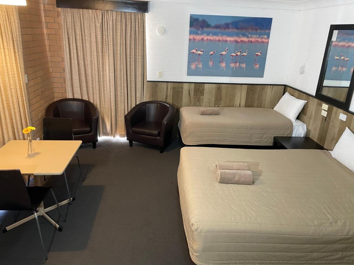 考兰乡村人汽车旅馆 外观 照片